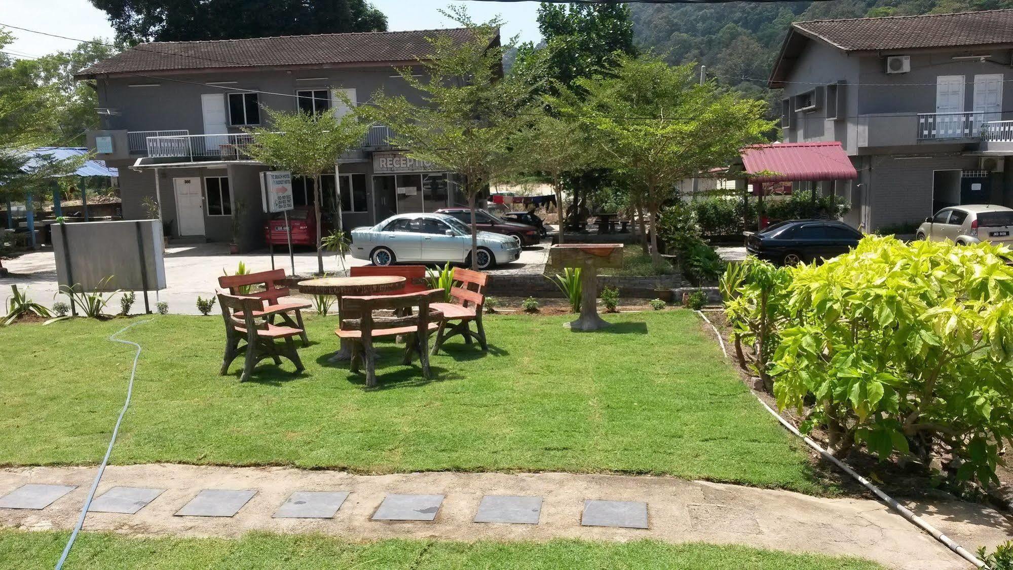 De Chempedak Guesthouse 6 & 7 Kampong Baru Exterior foto