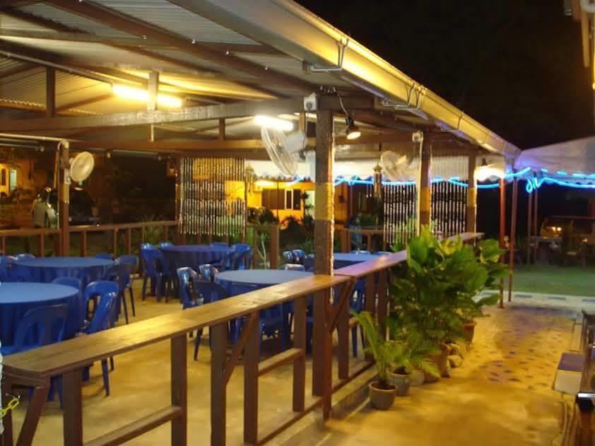 De Chempedak Guesthouse 6 & 7 Kampong Baru Exterior foto